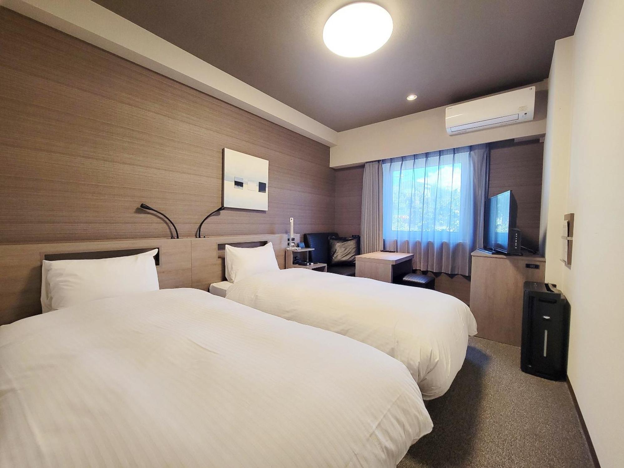 Hotel Route-Inn Komoro ภายนอก รูปภาพ