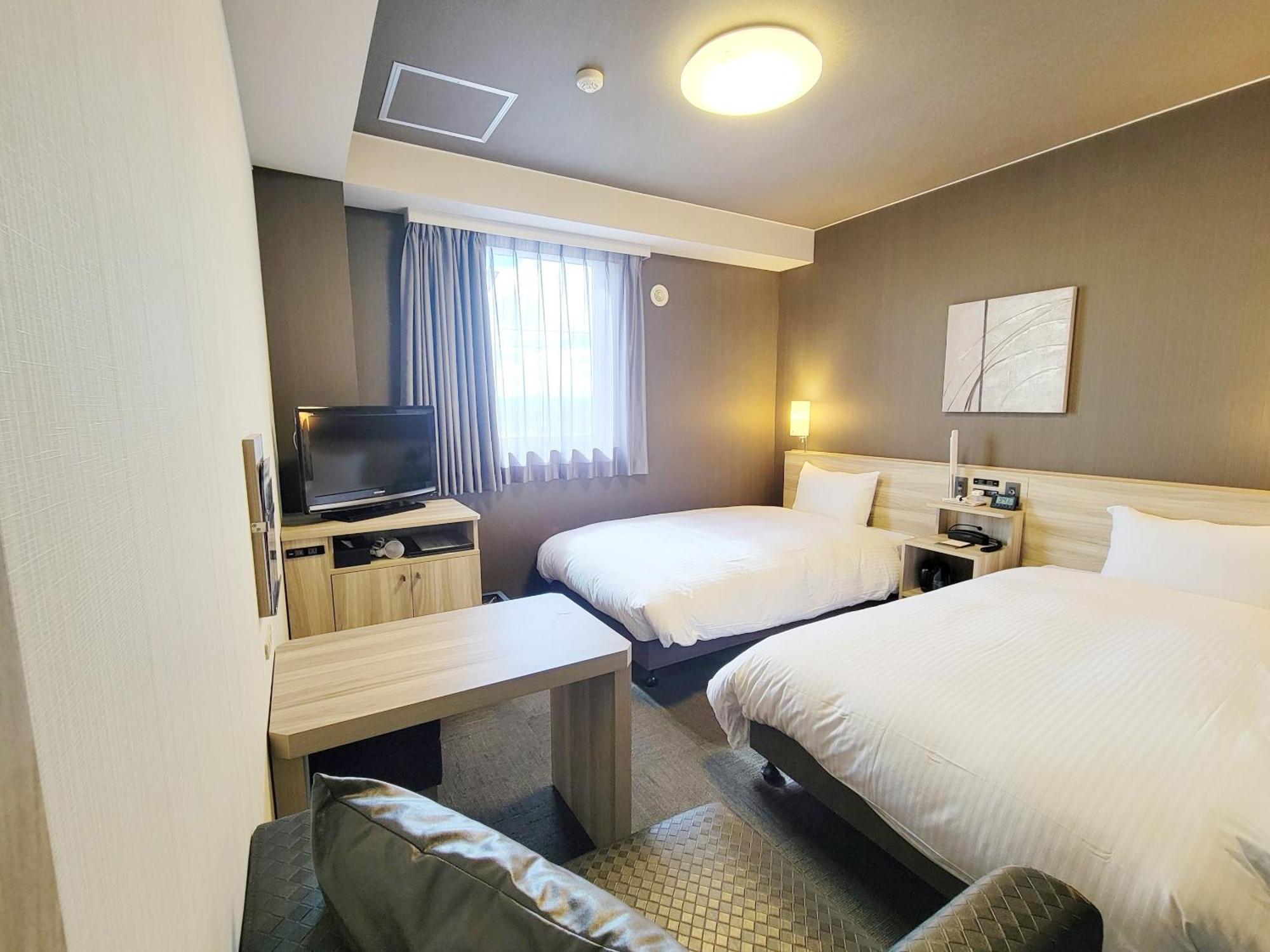 Hotel Route-Inn Komoro ภายนอก รูปภาพ