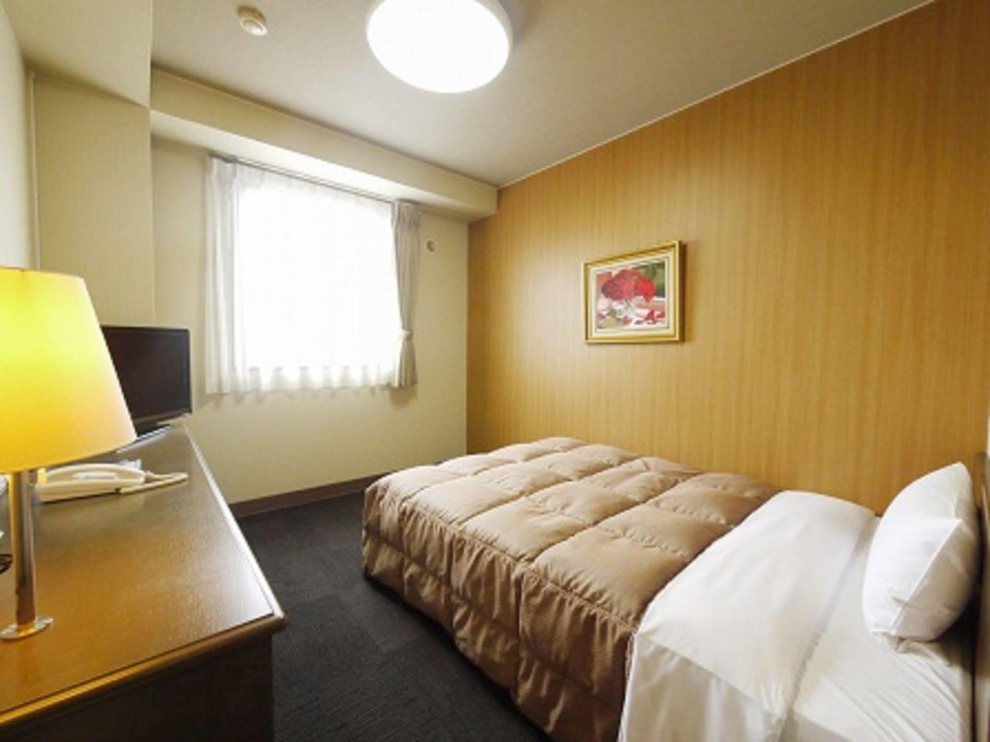 Hotel Route-Inn Komoro ภายนอก รูปภาพ